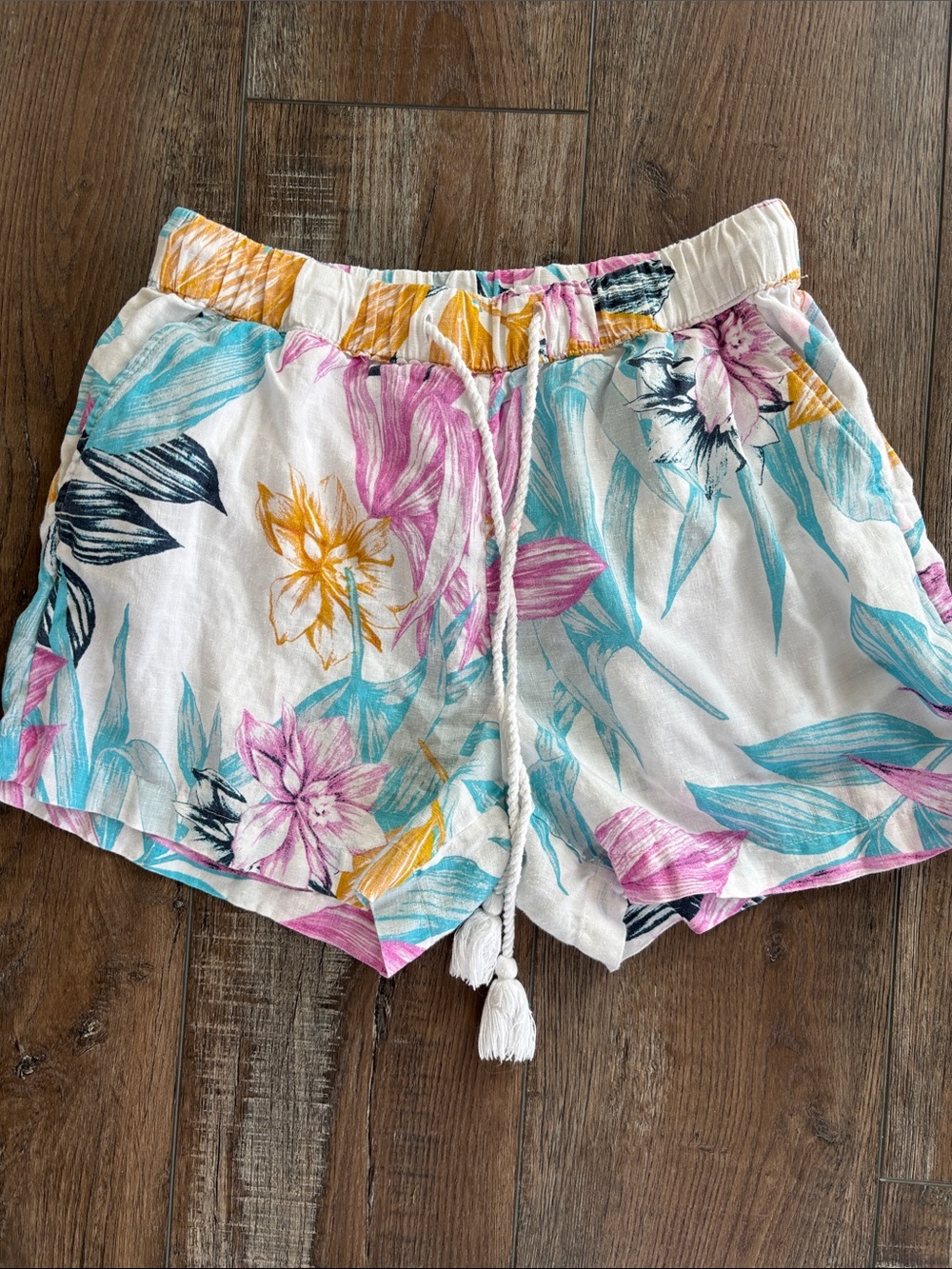 C&C California White Floral Drawstring Shorts with Teal and pink